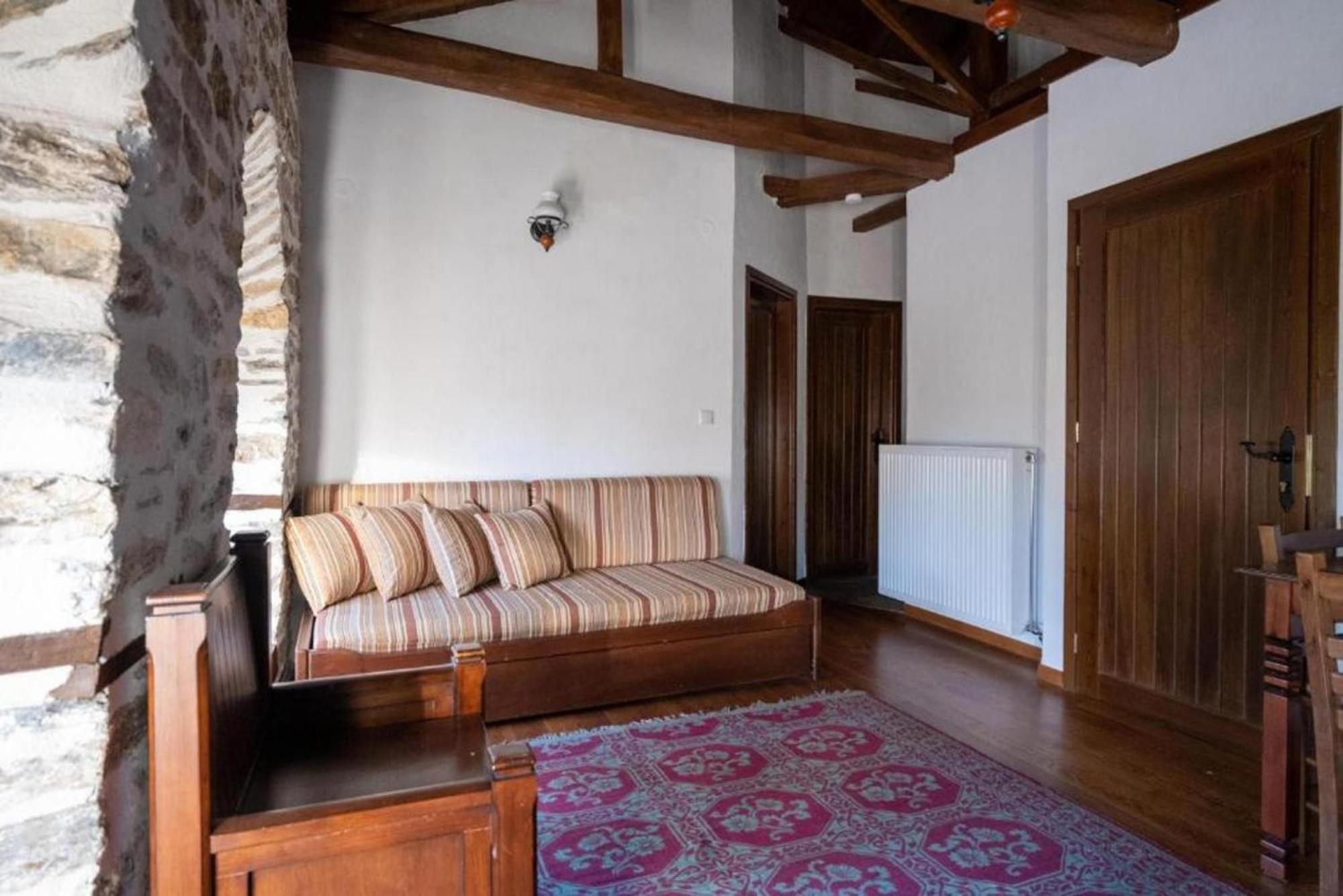 Archontiko Michael Pelion Aparthotel Vizitsa Bagian luar foto