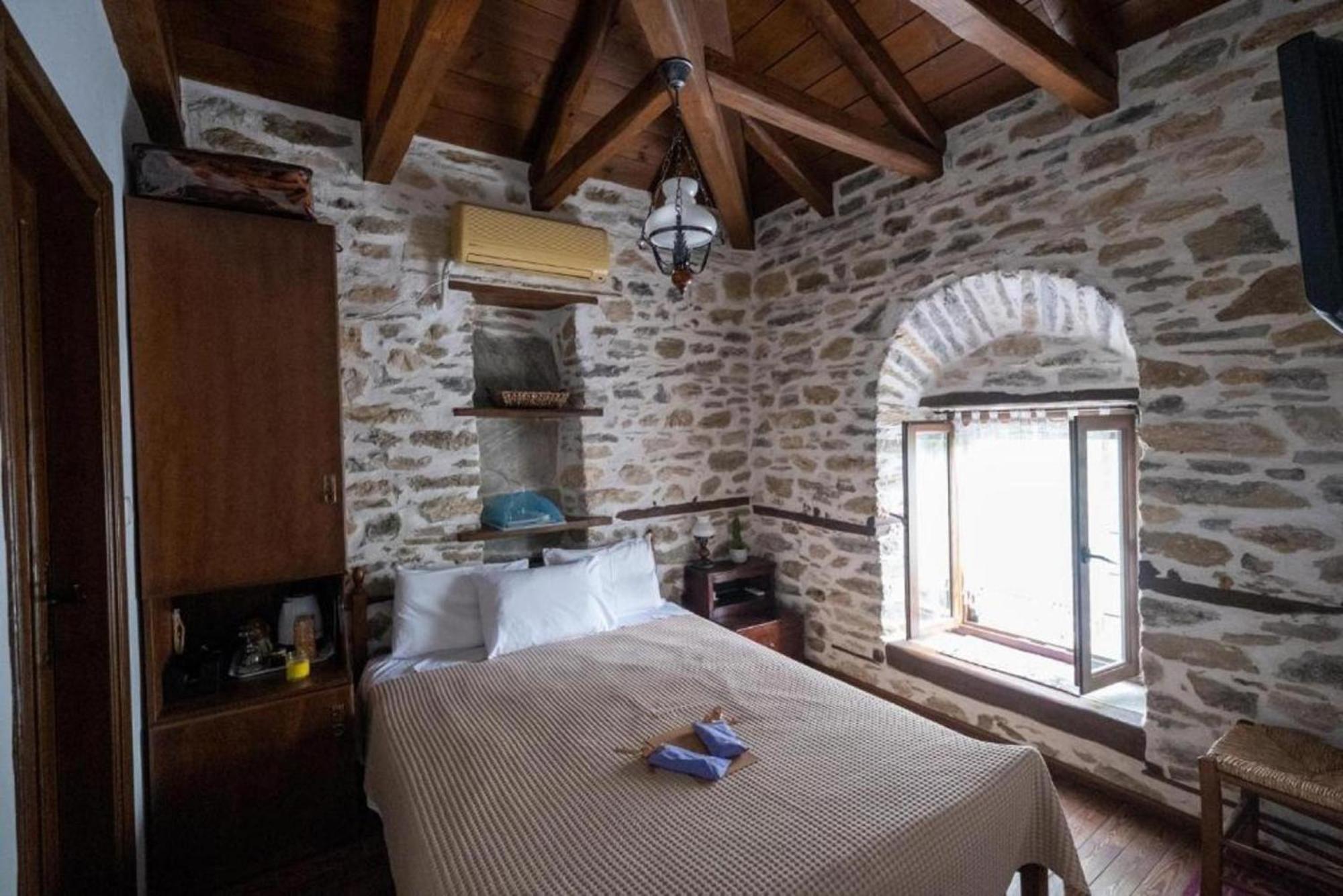 Archontiko Michael Pelion Aparthotel Vizitsa Bagian luar foto